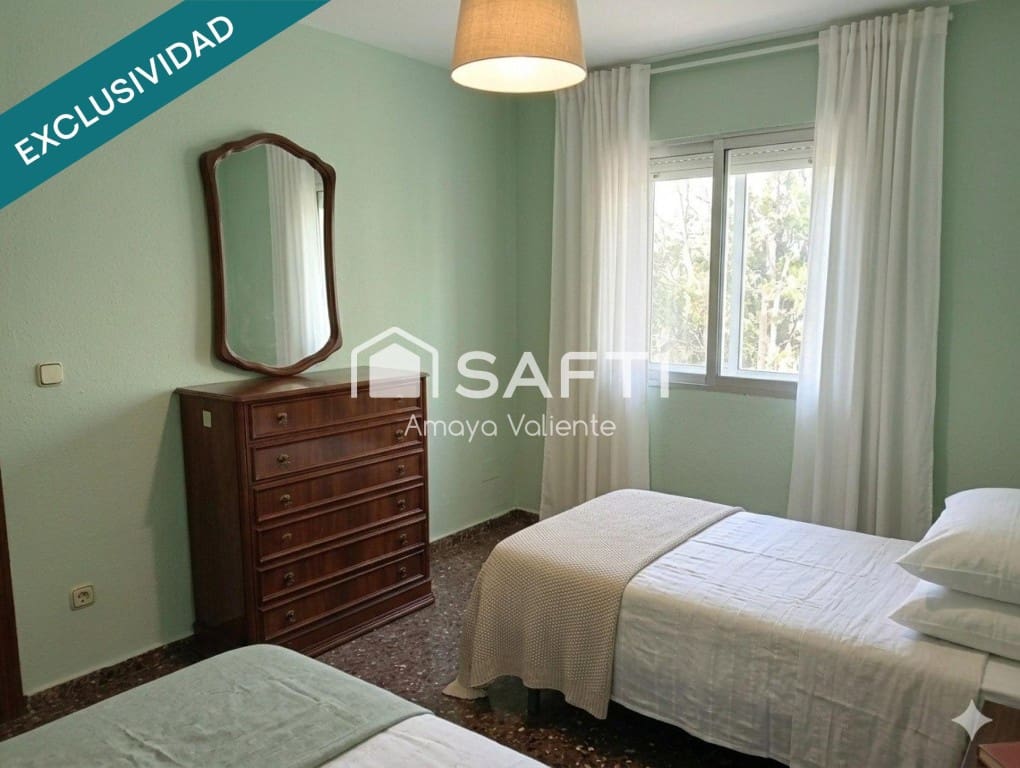 4 bedroom Apartment for sale in Andorra - € 115,000 (Ref: 9868475)