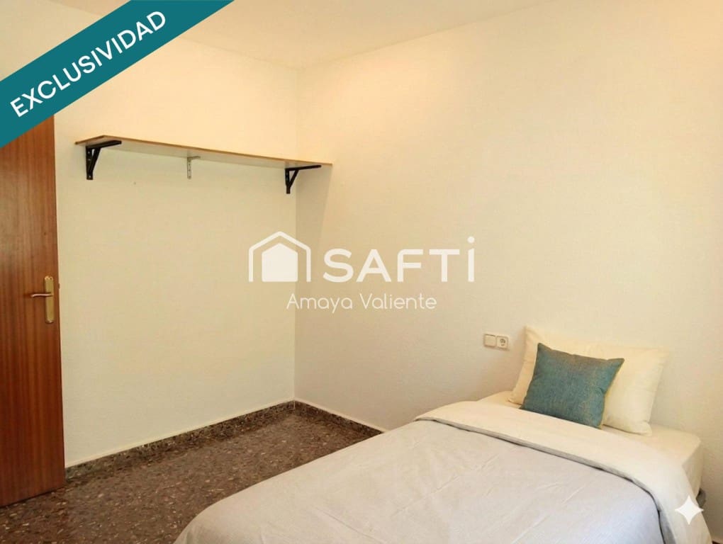 4 bedroom Apartment for sale in Andorra - € 115,000 (Ref: 9868475)