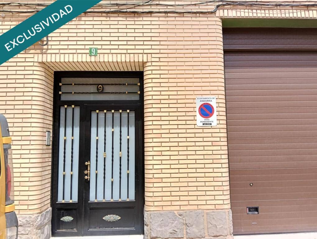 4 bedroom Apartment for sale in Andorra - € 115,000 (Ref: 9868475)