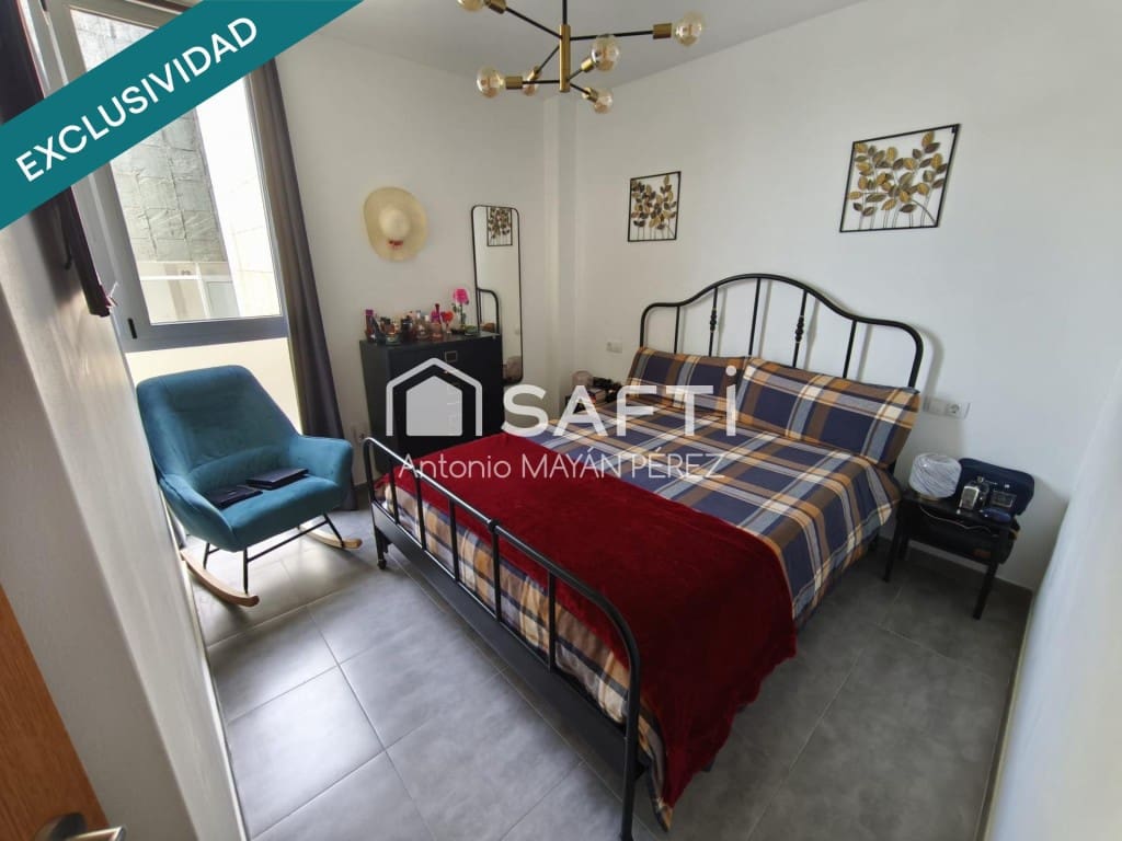 3 bedroom Apartment for sale in Ribeira with garage - € 189,000 (Ref: 9873163)