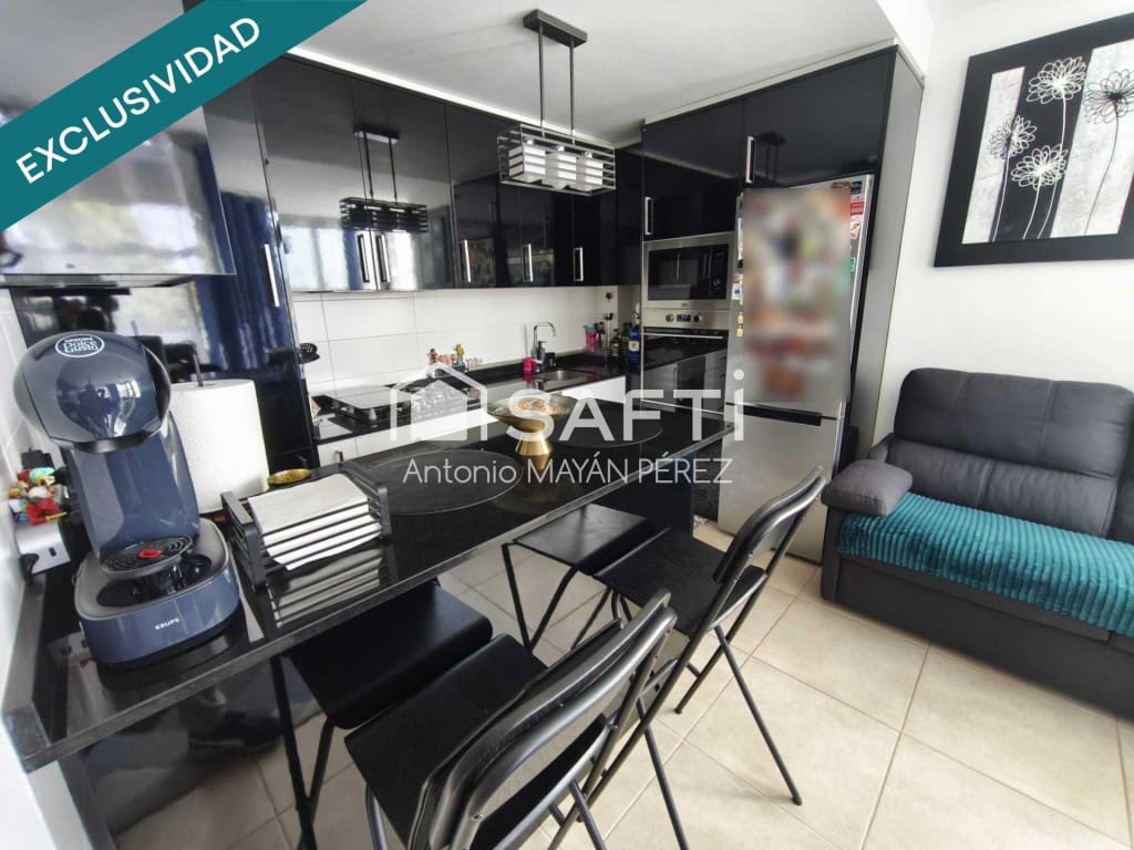 3 bedroom Apartment for sale in Ribeira with garage - € 189,000 (Ref: 9873163)