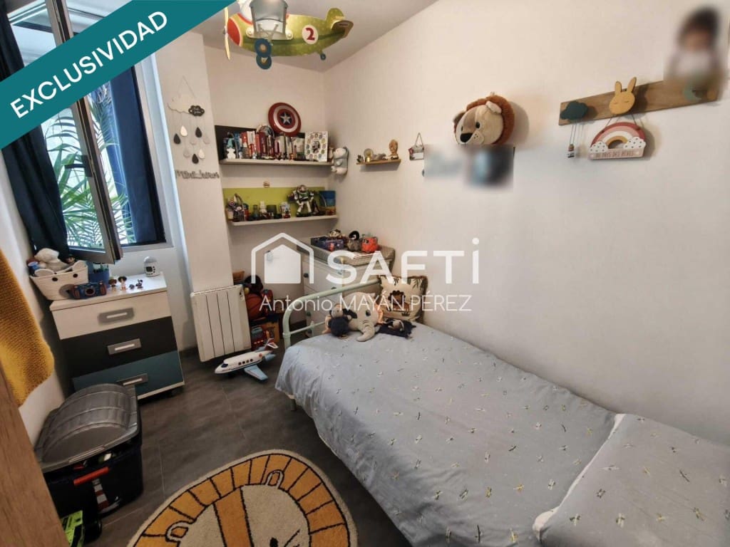 3 bedroom Apartment for sale in Ribeira with garage - € 189,000 (Ref: 9873163)