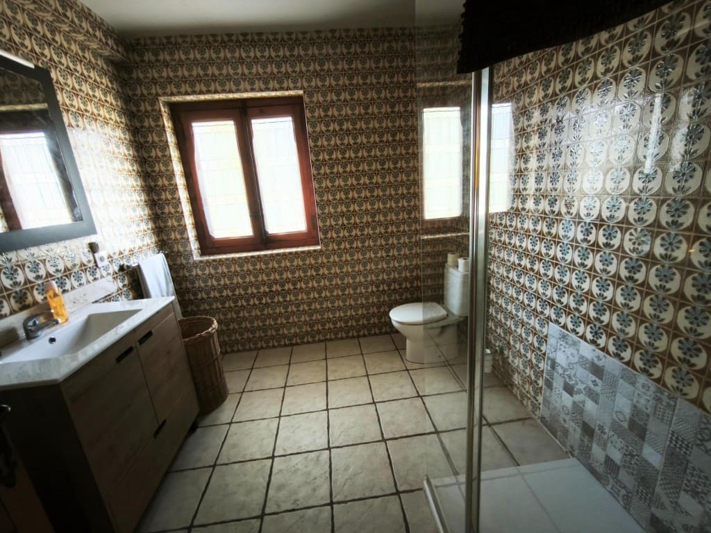 5 soverom Villa til salgs i San Andres del Rabanedo med svømmebasseng garasje - € 325 000 (Ref: 9873167)