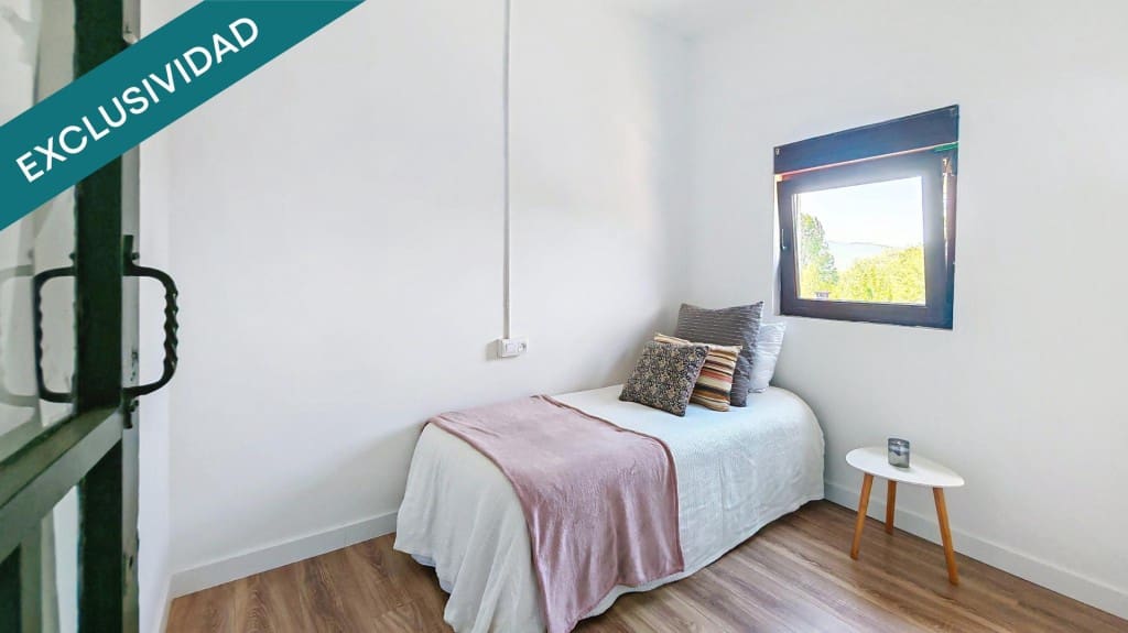 2 soverom Rekkehus til salgs i Oviedo - € 119 000 (Ref: 9875965)