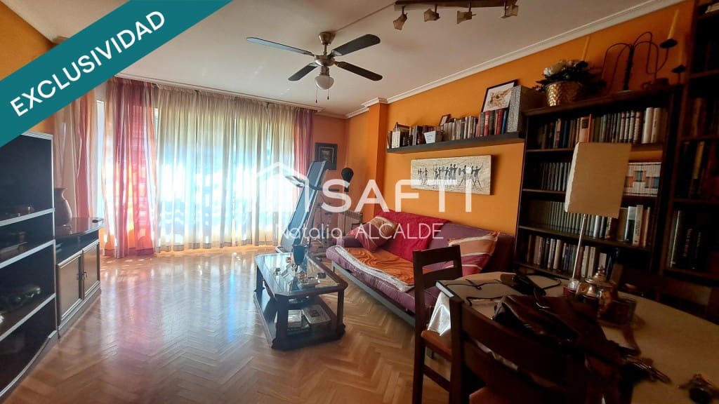3 bedroom Apartment for sale in Ponferrada with garage - € 135,000 (Ref: 9875966)