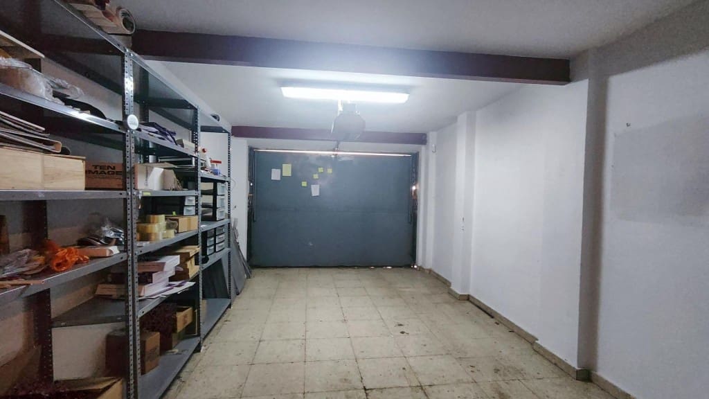 Office for sale in Leon city - € 290,000 (Ref: 9875967)