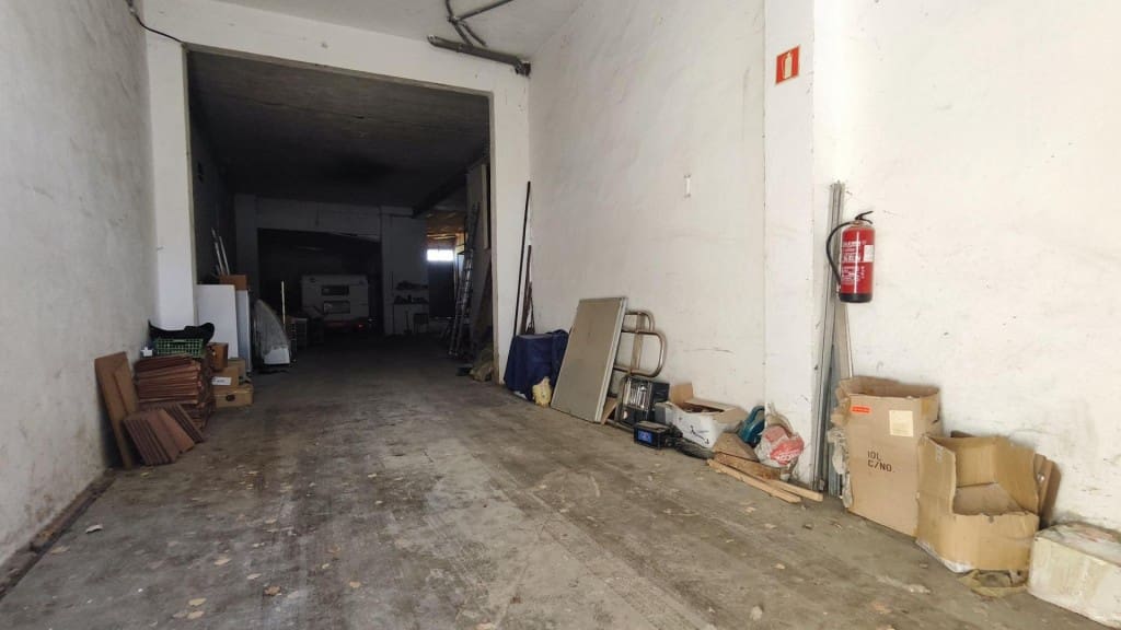 Office for sale in Leon city - € 290,000 (Ref: 9875967)
