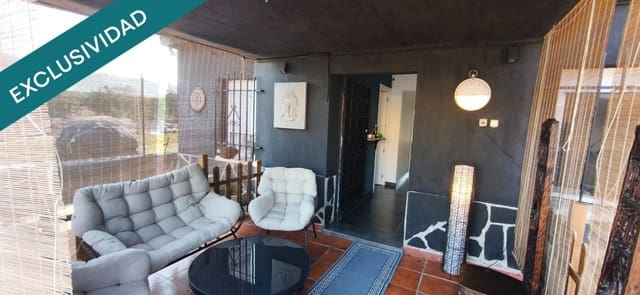3 bedroom Villa for sale in Yuncos - € 299,000 (Ref: 9875968)