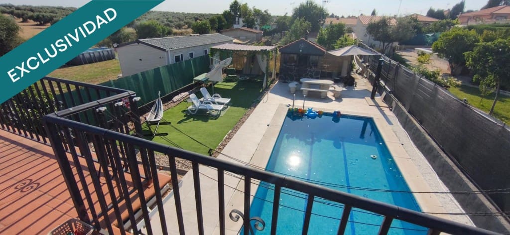 3 bedroom Villa for sale in Yuncos - € 299,000 (Ref: 9875968)