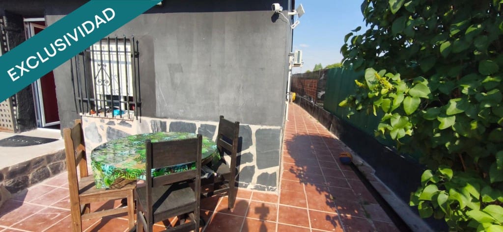3 bedroom Villa for sale in Yuncos - € 299,000 (Ref: 9875968)