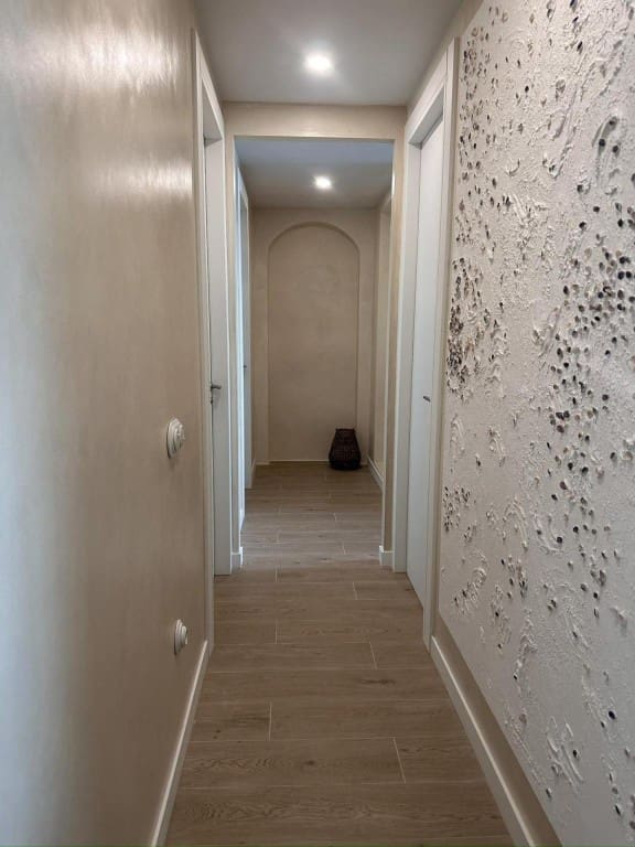 2 soveværelse Lejlighed til salg i Benidorm med swimmingpool garage - € 826.000 (Ref: 9878252)