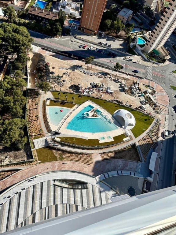 2 soveværelse Lejlighed til salg i Benidorm med swimmingpool garage - € 826.000 (Ref: 9878252)