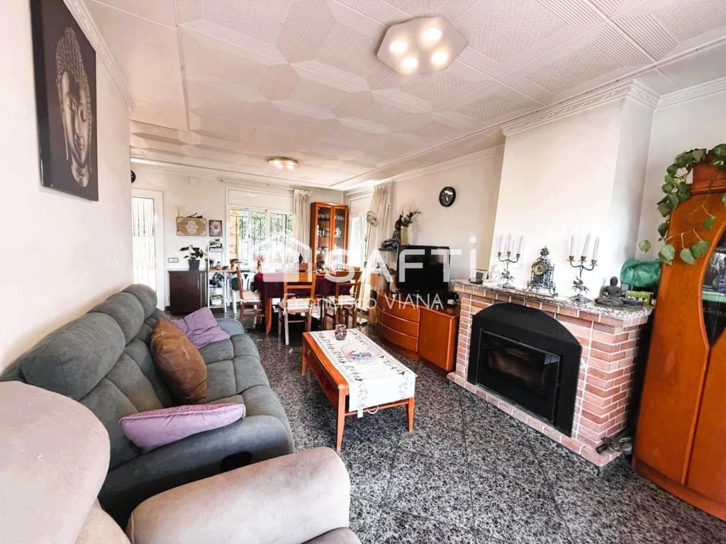 4 soveværelse Villa til salg i Tordera med garage - € 254.000 (Ref: 9878254)
