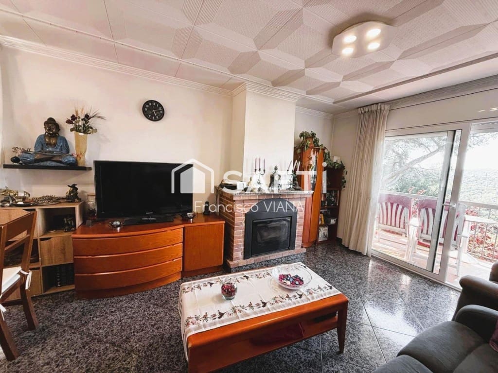 4 soveværelse Villa til salg i Tordera med garage - € 254.000 (Ref: 9878254)