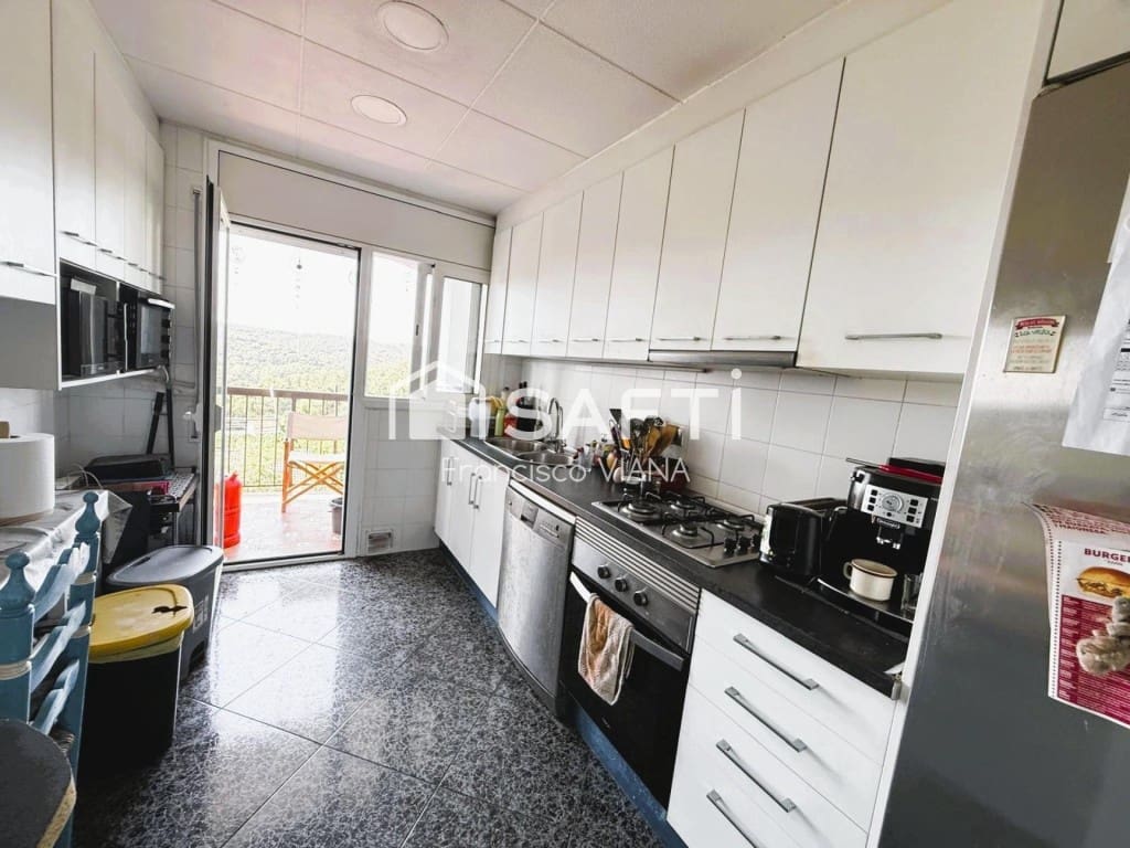 4 soveværelse Villa til salg i Tordera med garage - € 254.000 (Ref: 9878254)