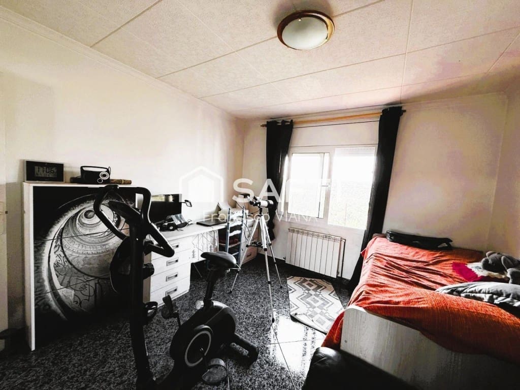 4 soveværelse Villa til salg i Tordera med garage - € 254.000 (Ref: 9878254)