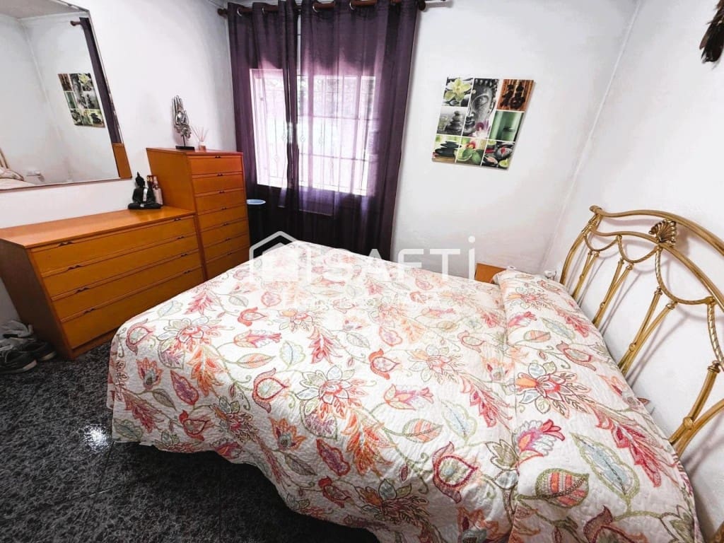 4 soveværelse Villa til salg i Tordera med garage - € 254.000 (Ref: 9878254)