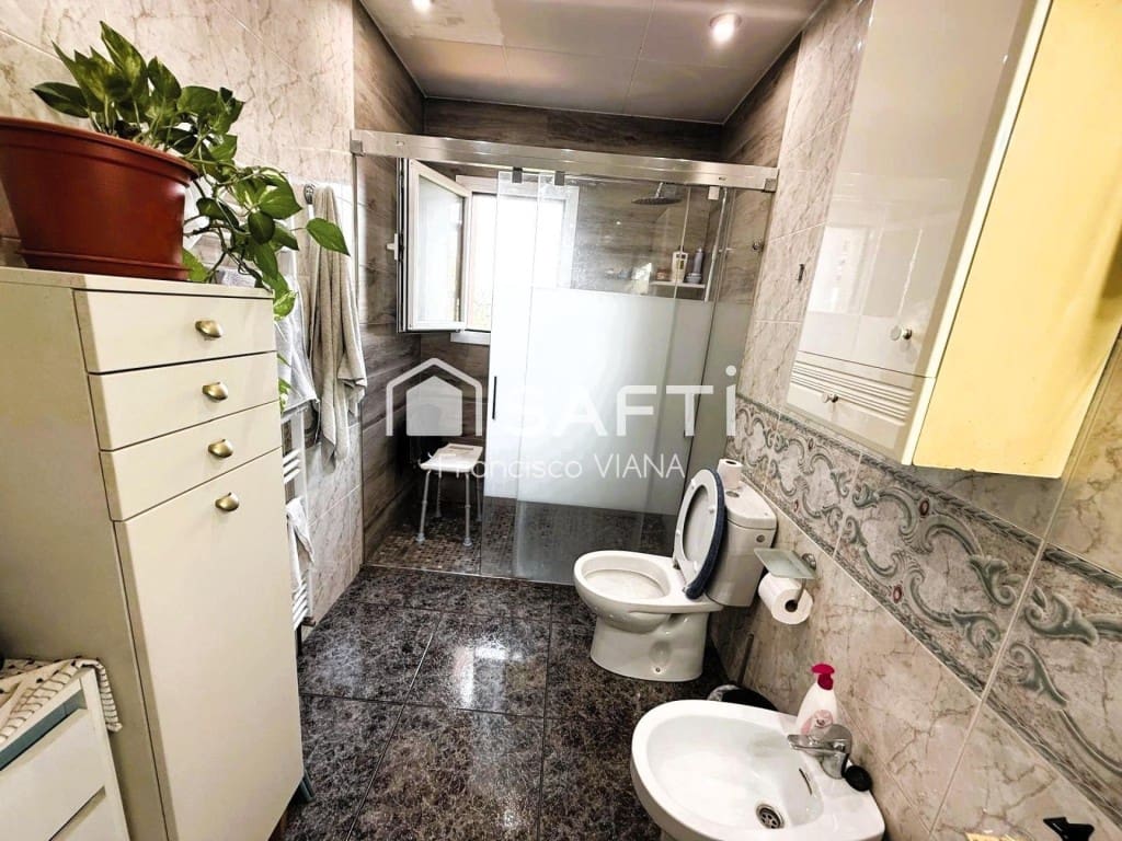 4 soveværelse Villa til salg i Tordera med garage - € 254.000 (Ref: 9878254)