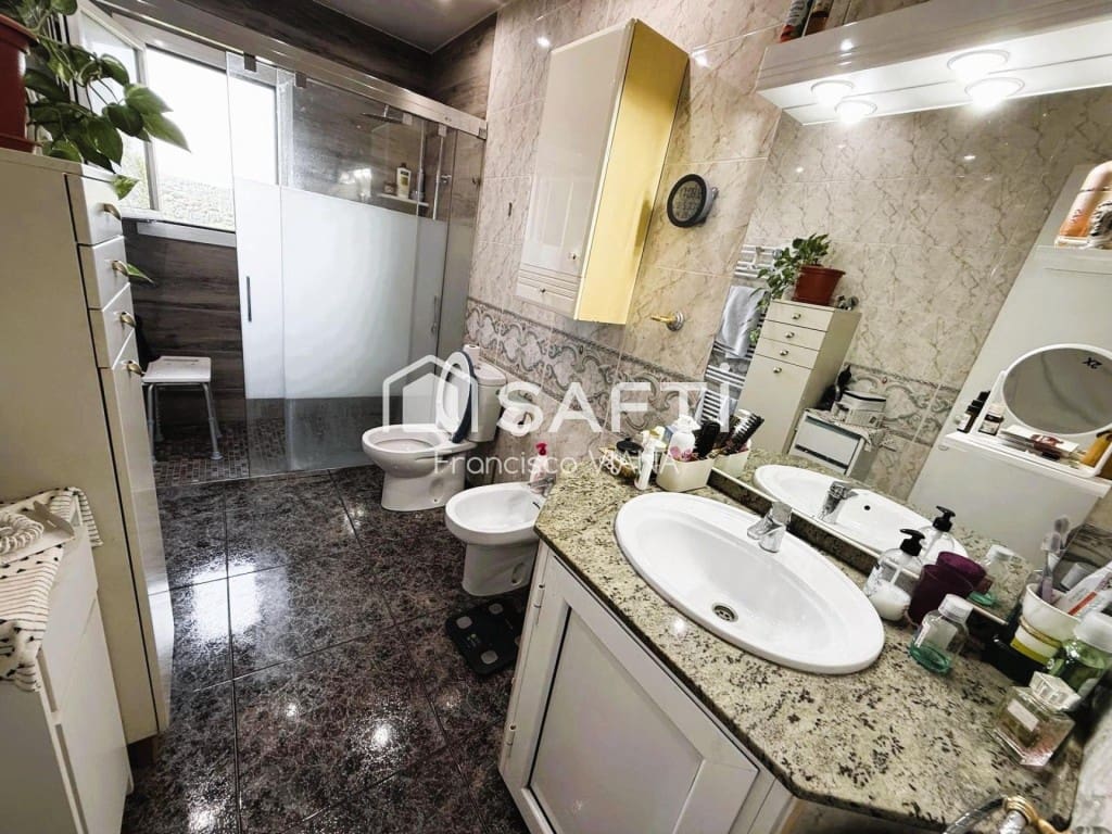 4 soveværelse Villa til salg i Tordera med garage - € 254.000 (Ref: 9878254)