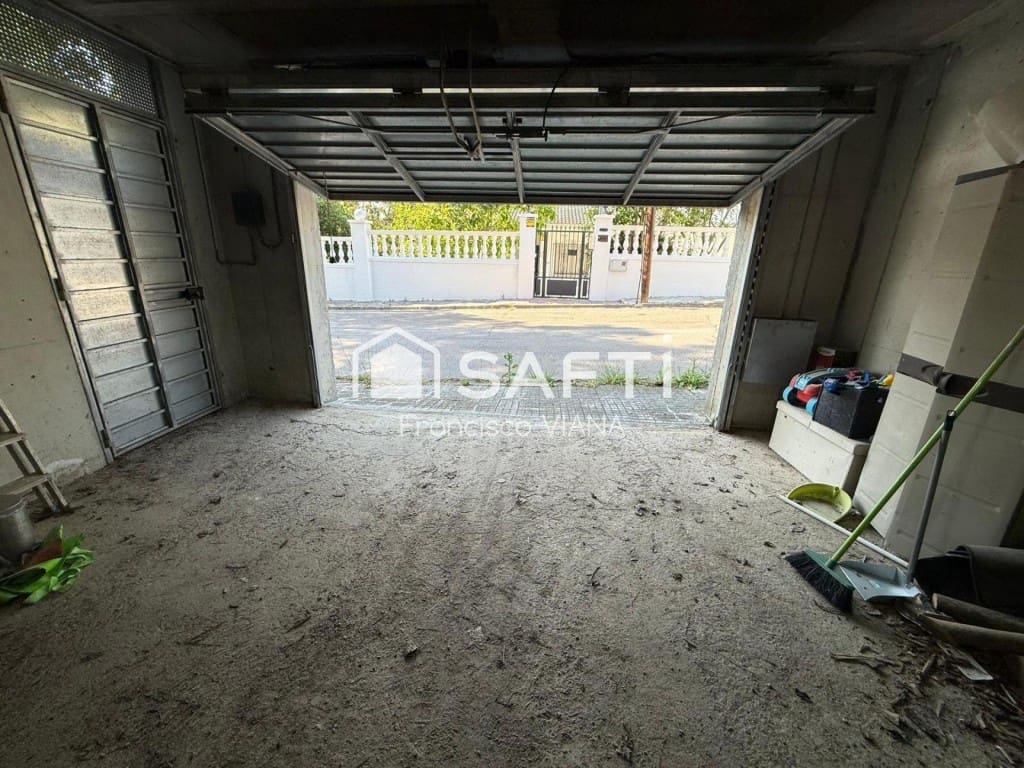 4 soveværelse Villa til salg i Tordera med garage - € 254.000 (Ref: 9878254)