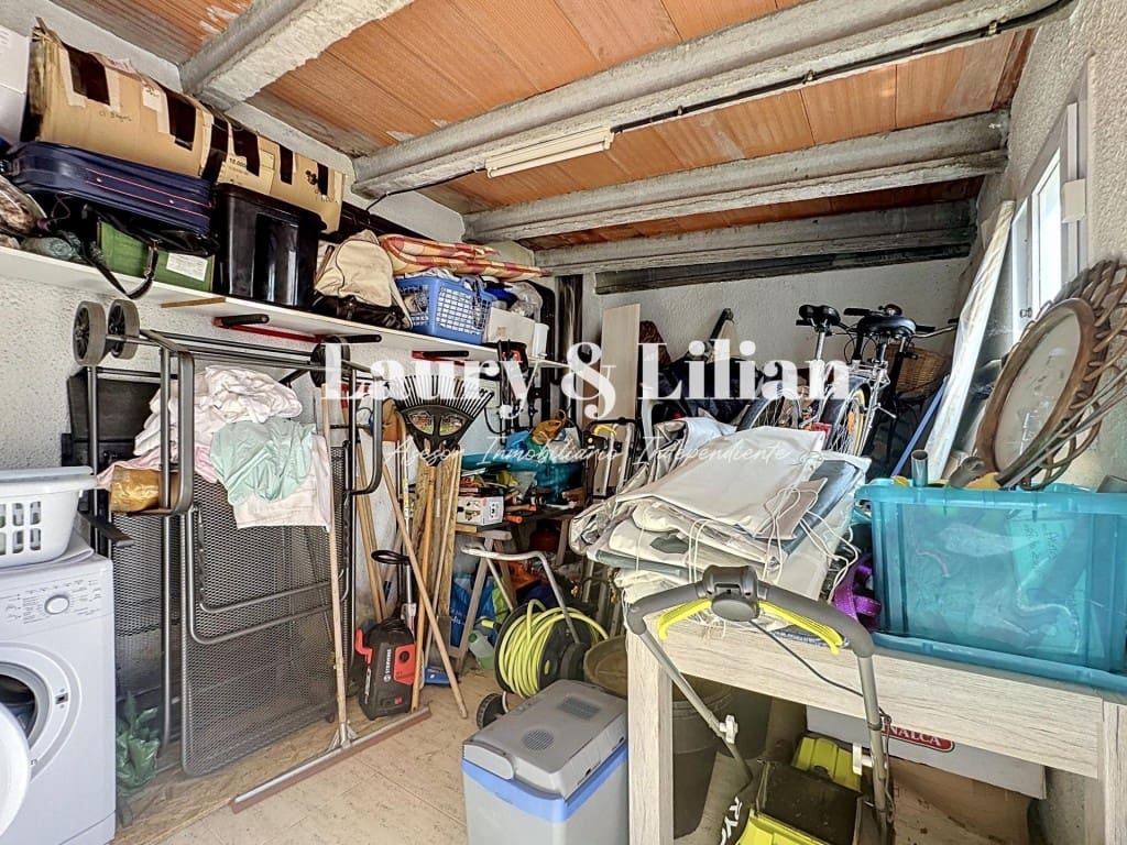 5 makuuhuone Huvila myytävänä paikassa Empuriabrava mukana uima-altaan 
autotalli - 569 000 € (Ref: 9878256)