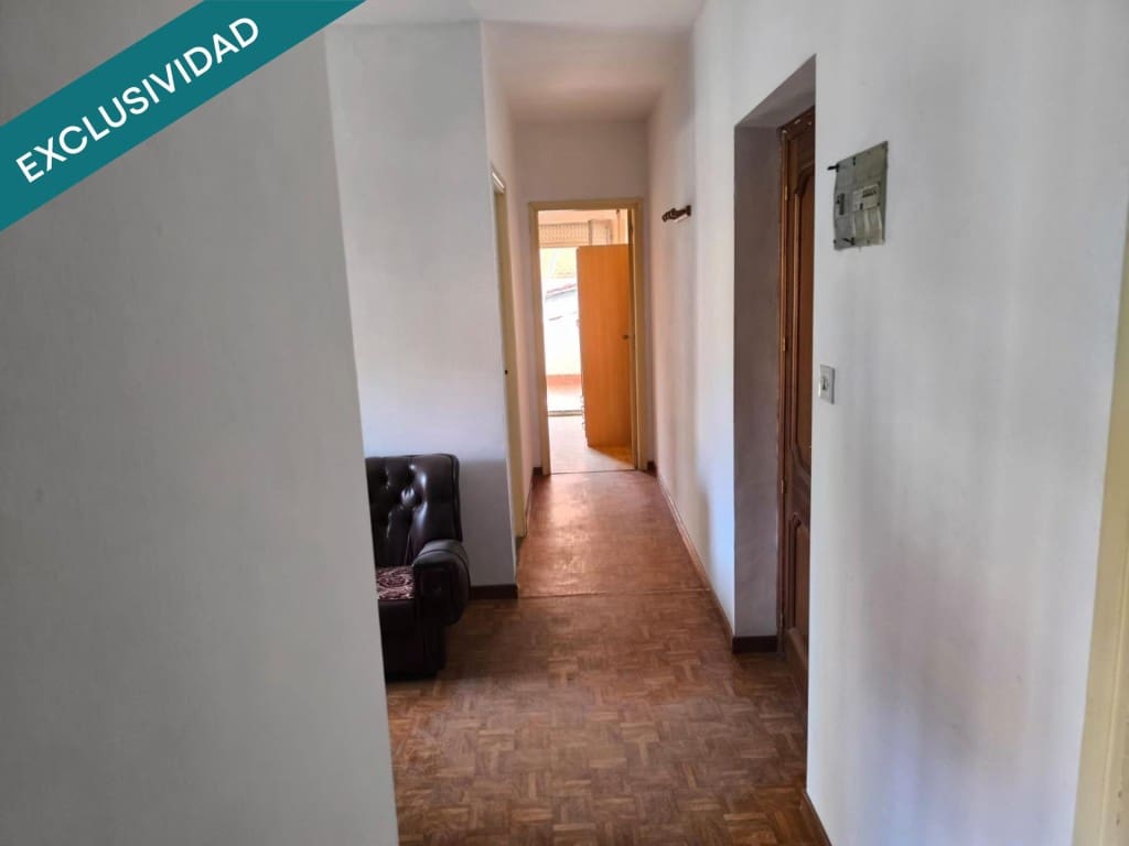6 sypialnia Willa na sprzedaż w Santa Maria del Paramo z garażem - 150 000 € (Ref: 9878258)