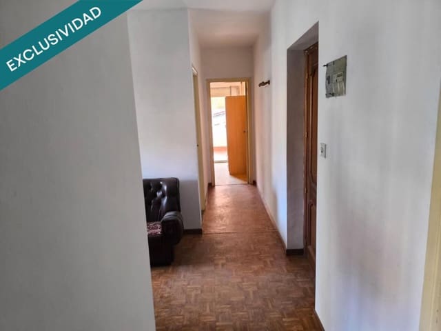 6 sypialnia Willa na sprzedaż w Santa María del Páramo z garażem - 150 000 € (Ref: 9878258)