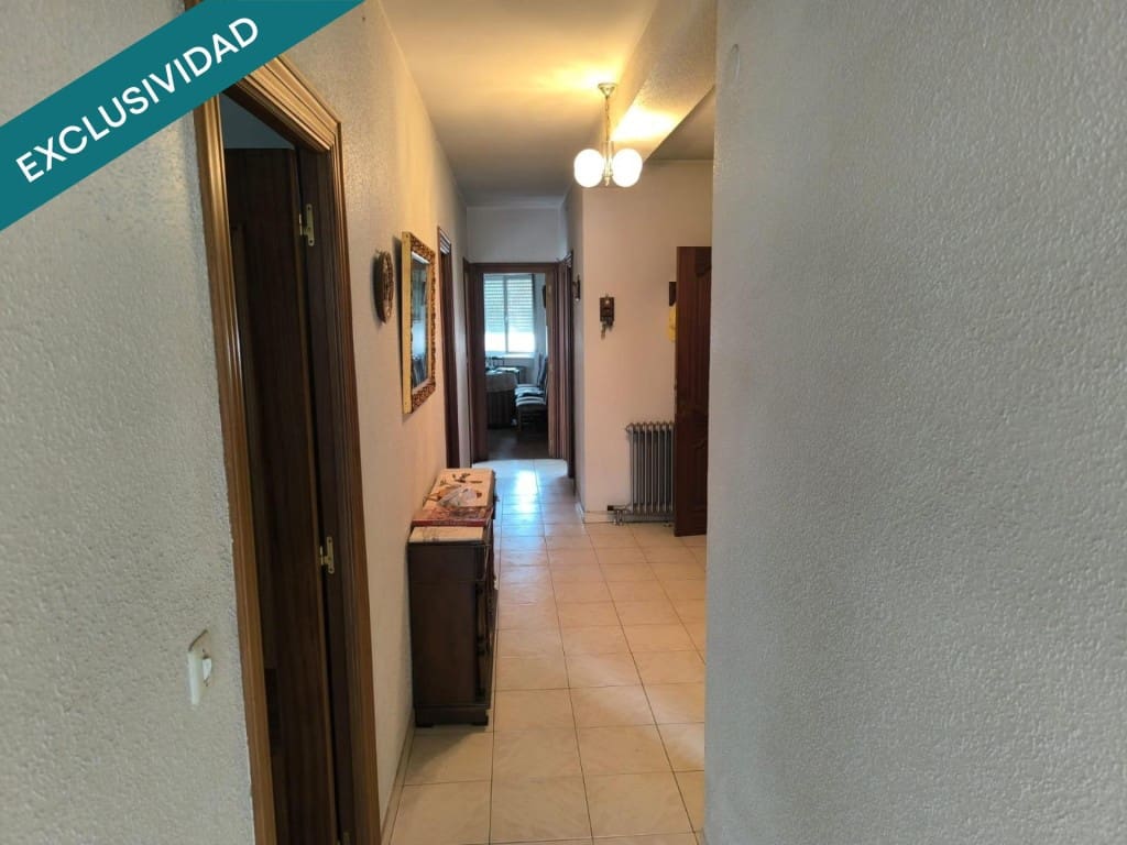 6 sypialnia Willa na sprzedaż w Santa Maria del Paramo z garażem - 150 000 € (Ref: 9878258)