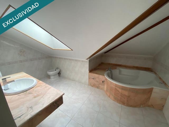 Escritório para venda em Santa Cruz de Bezana - 3 675 000 € (Ref: 9878260)
