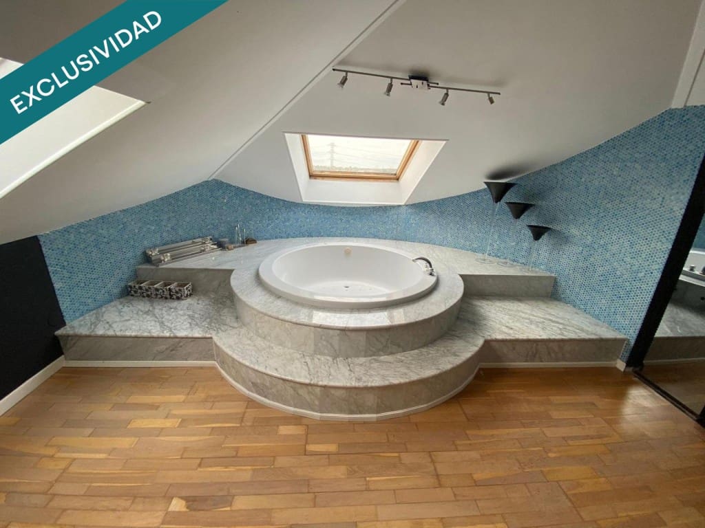 Escritório para venda em Santa Cruz de Bezana - 3 675 000 € (Ref: 9878260)