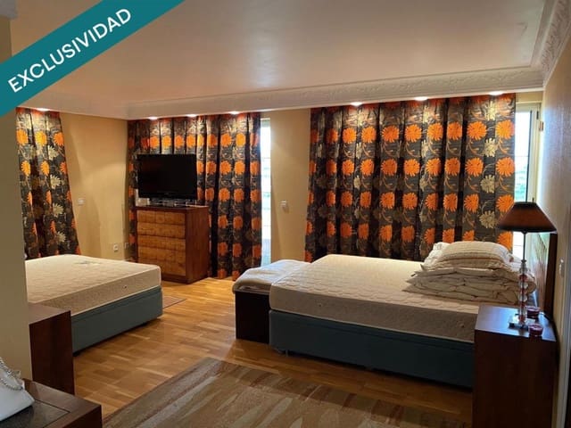 Escritório para venda em Santa Cruz de Bezana - 3 675 000 € (Ref: 9878260)
