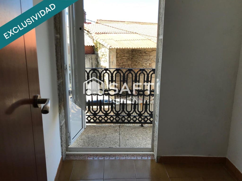 Chalet de 5 habitaciones en Porto do Son en venta - 325.000 € (Ref: 9880777)
