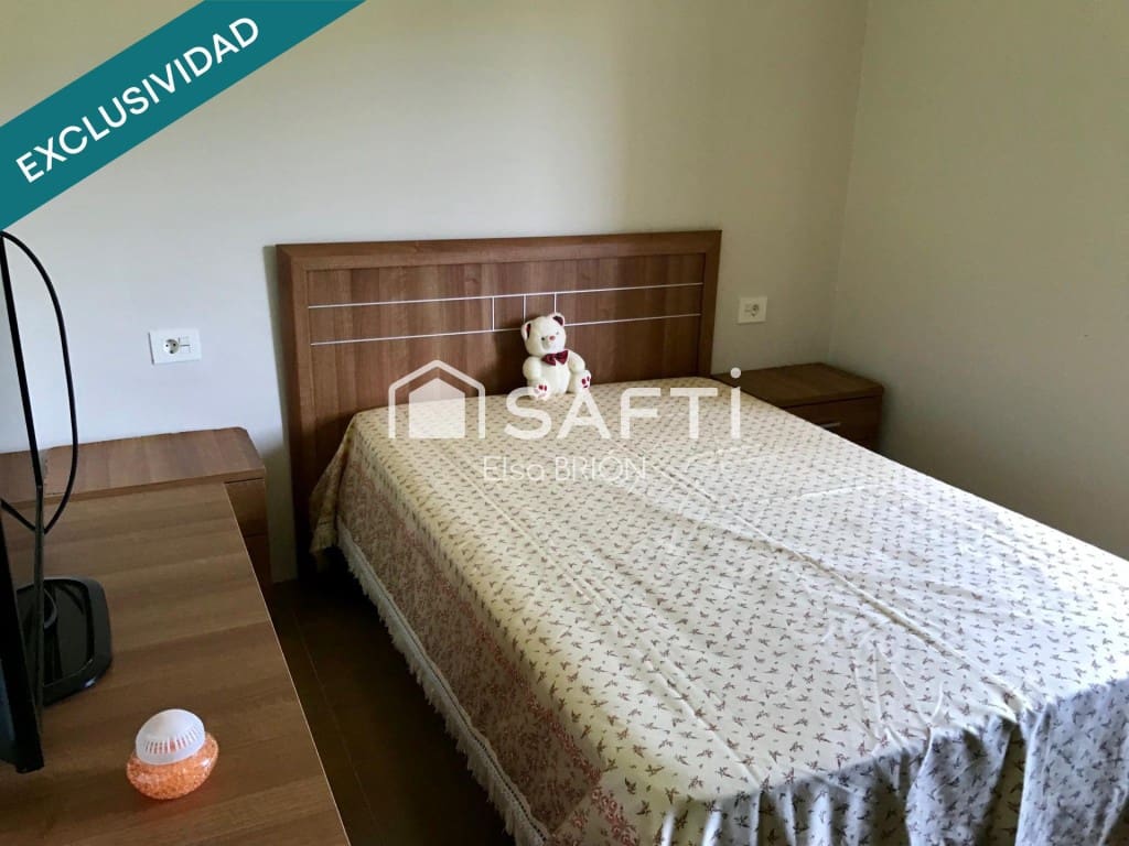 Chalet de 5 habitaciones en Porto do Son en venta - 325.000 € (Ref: 9880777)