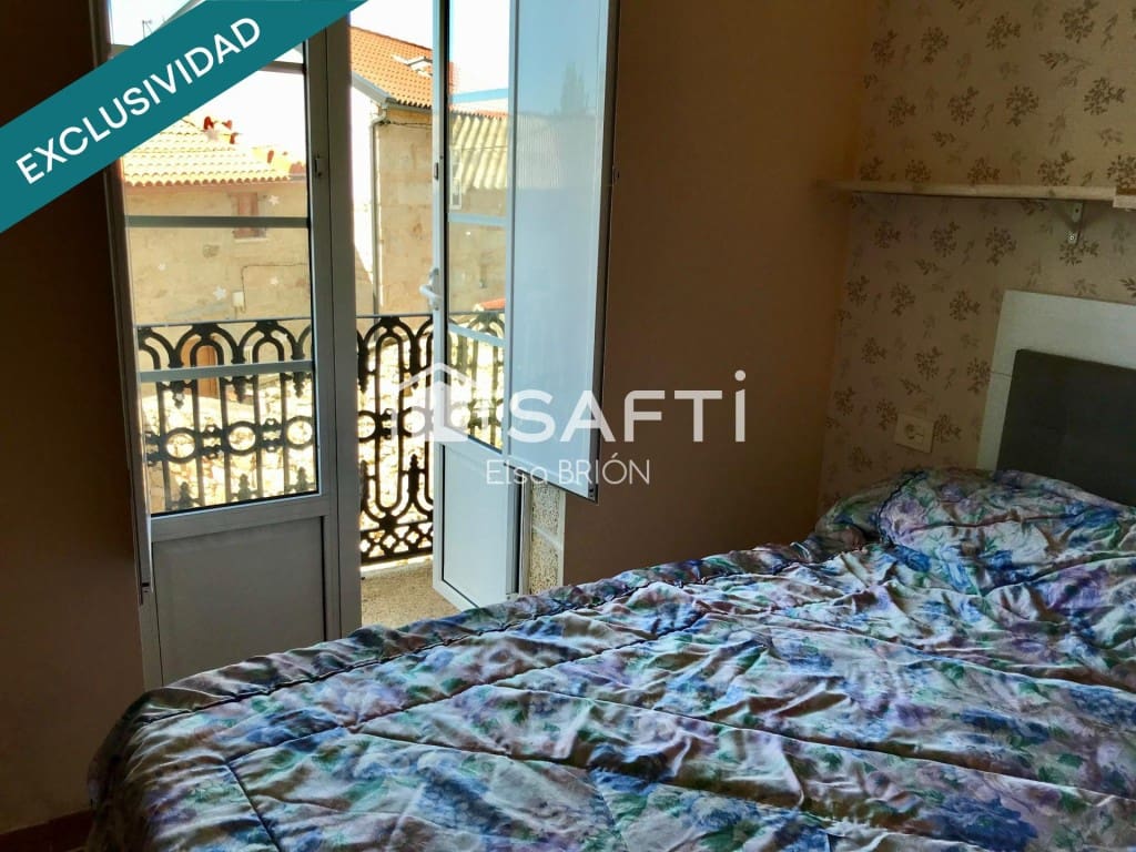 Chalet de 5 habitaciones en Porto do Son en venta - 325.000 € (Ref: 9880777)