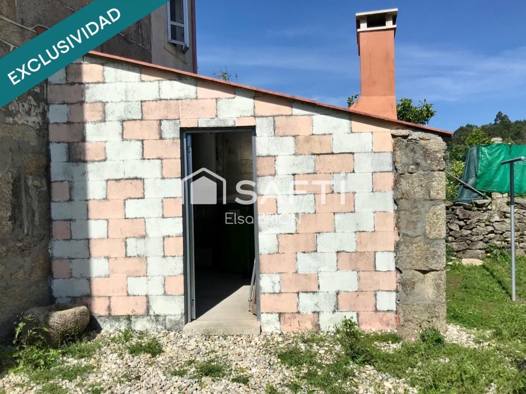 Chalet de 5 habitaciones en Porto do Son en venta - 325.000 € (Ref: 9880777)
