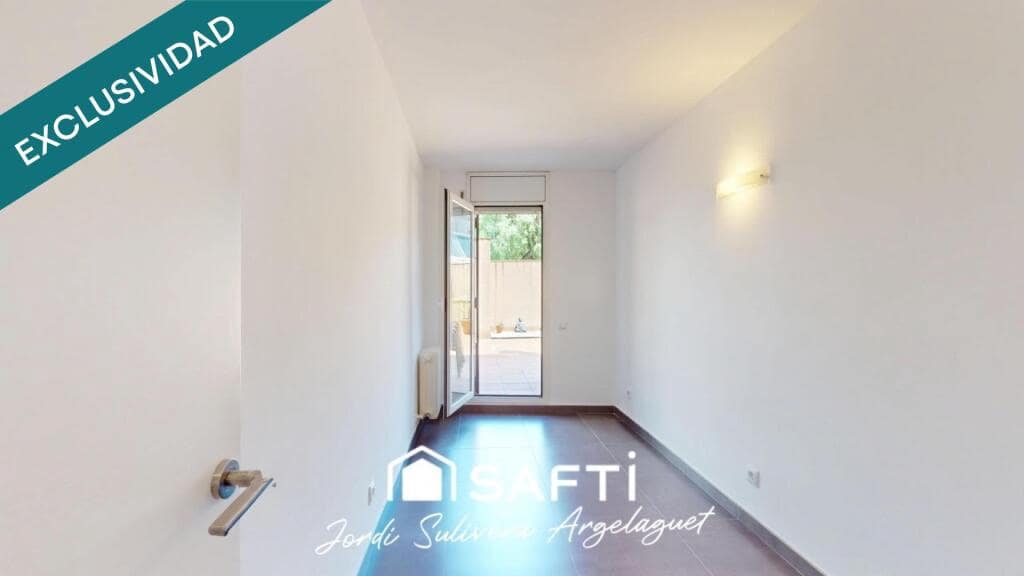 4 bedroom Apartment for sale in Girona city - € 449,000 (Ref: 9880779)