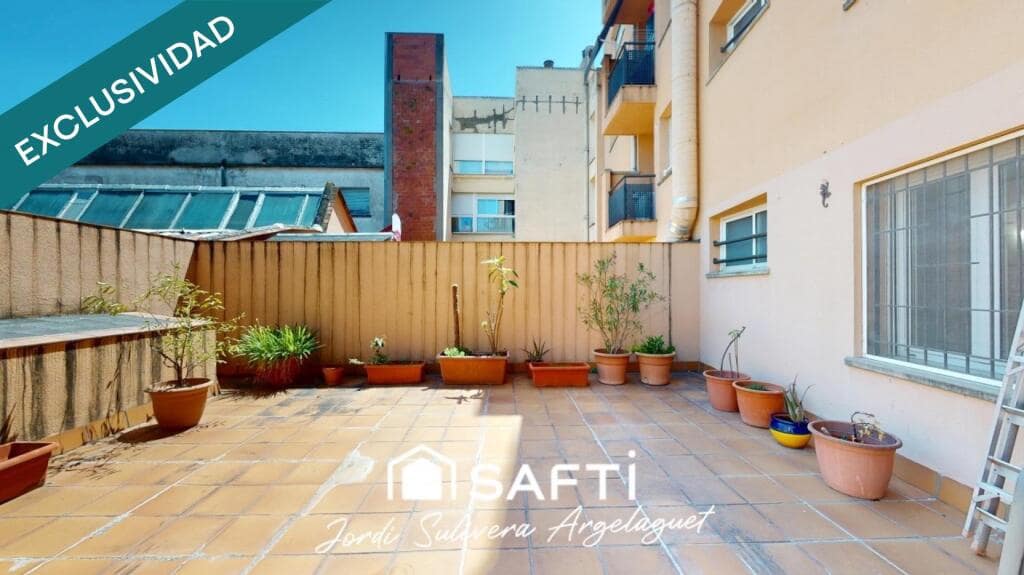 4 bedroom Apartment for sale in Girona city - € 449,000 (Ref: 9880779)