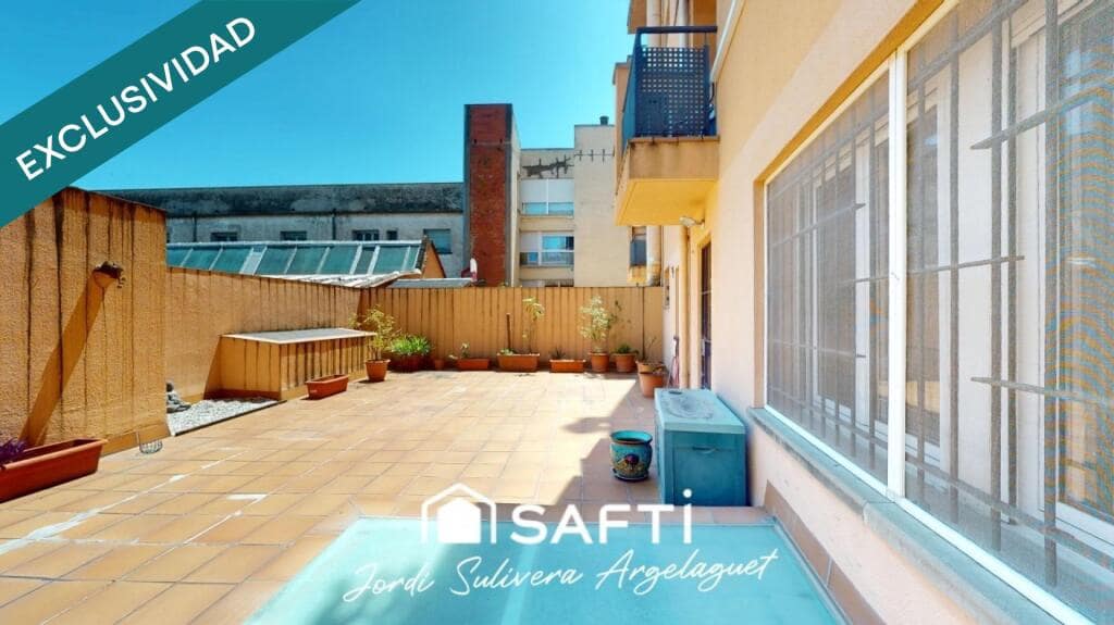 4 bedroom Apartment for sale in Girona city - € 449,000 (Ref: 9880779)