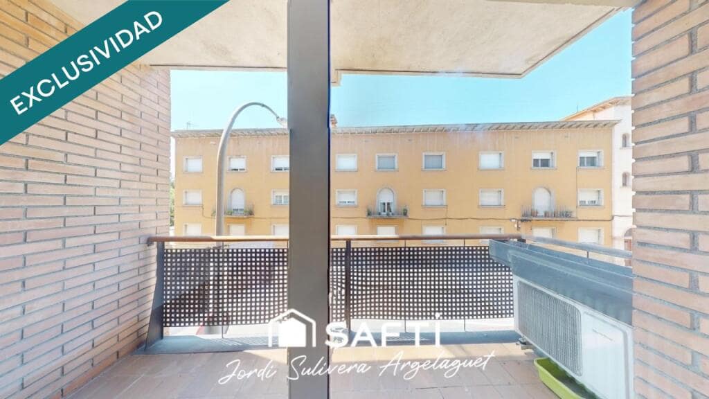4 bedroom Apartment for sale in Girona city - € 449,000 (Ref: 9880779)