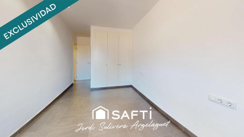 4 bedroom Apartment for sale in Girona city - € 449,000 (Ref: 9880779)