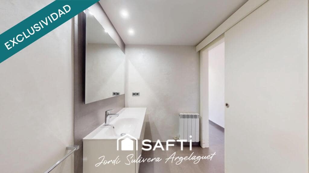 4 bedroom Apartment for sale in Girona city - € 449,000 (Ref: 9880779)