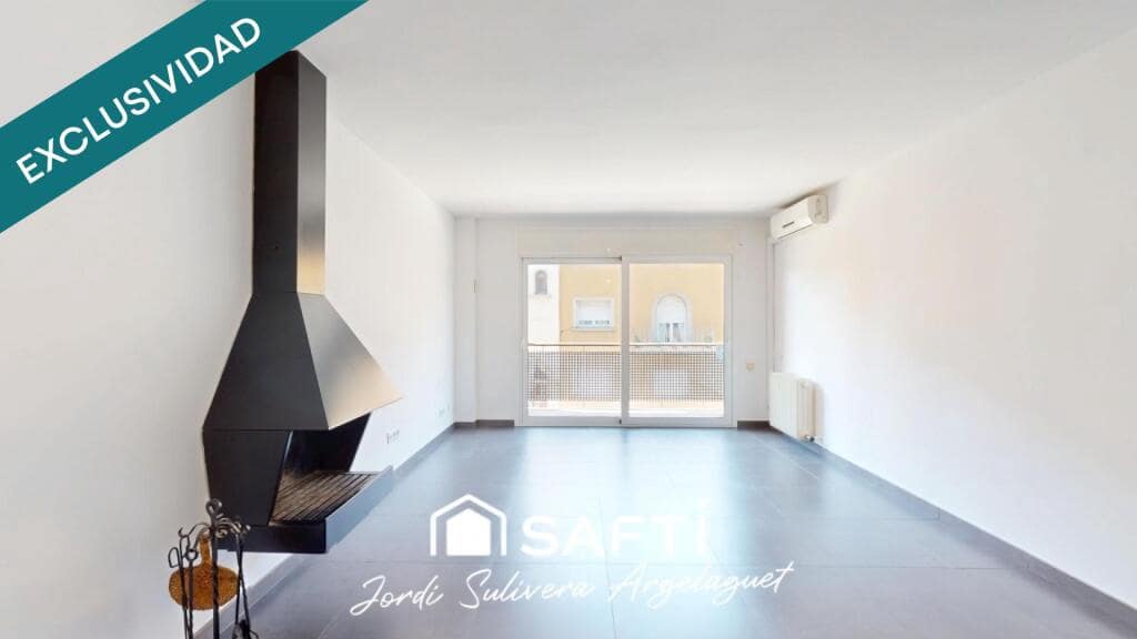 4 bedroom Apartment for sale in Girona city - € 449,000 (Ref: 9880779)