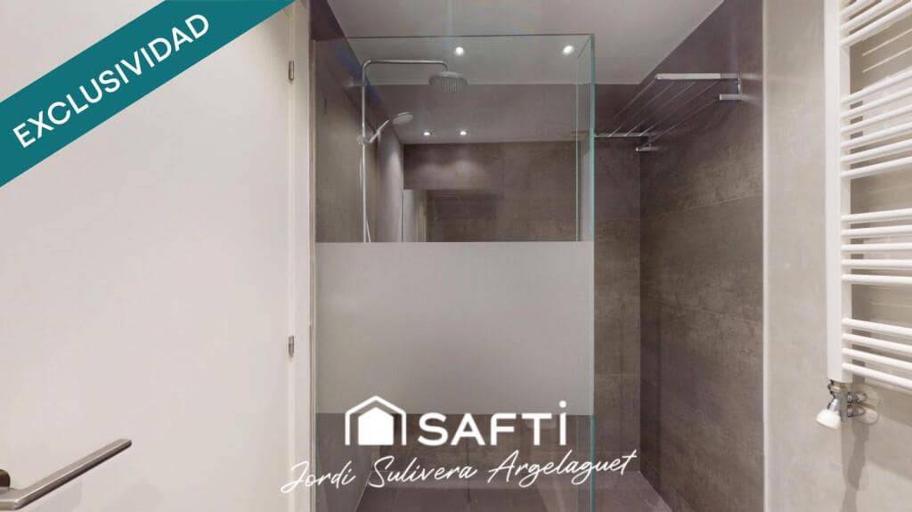4 bedroom Apartment for sale in Girona city - € 449,000 (Ref: 9880779)