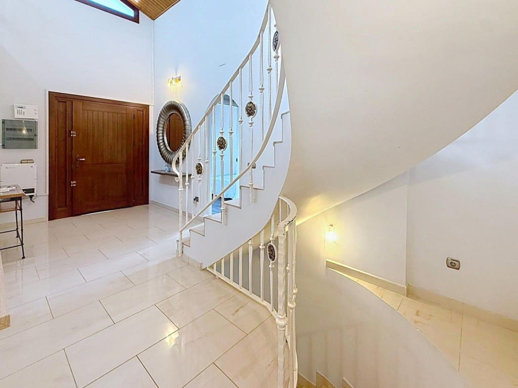 5 sypialnia Willa na sprzedaż w Cubelles z basenem - 699 000 € (Ref: 9880780)