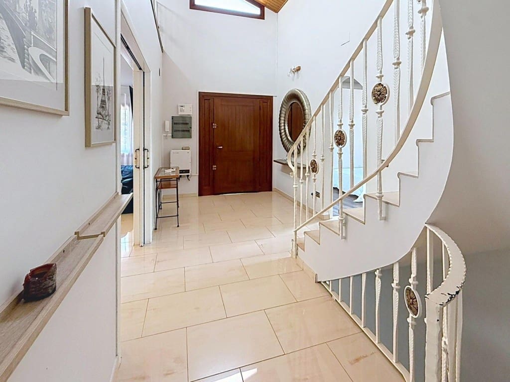 5 sypialnia Willa na sprzedaż w Cubelles z basenem - 699 000 € (Ref: 9880780)