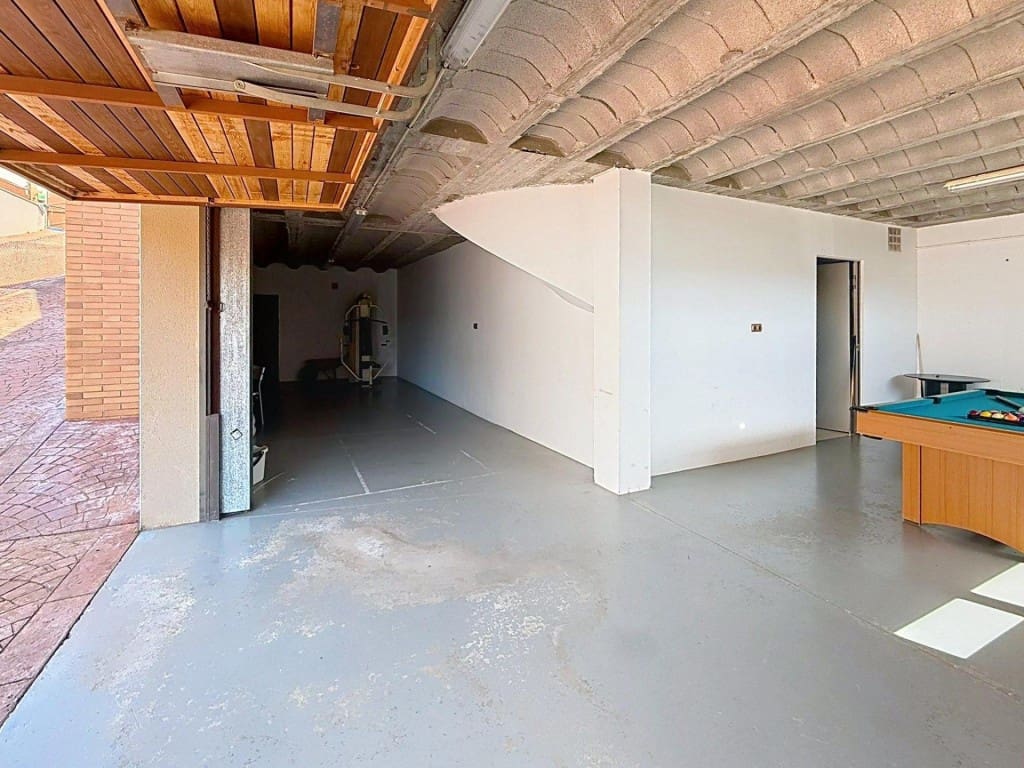 5 sypialnia Willa na sprzedaż w Cubelles z basenem - 699 000 € (Ref: 9880780)