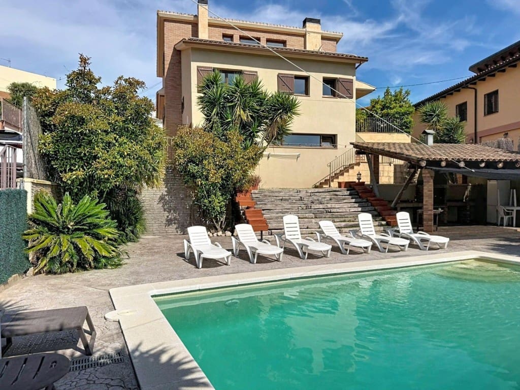 5 sypialnia Willa na sprzedaż w Cubelles z basenem - 699 000 € (Ref: 9880780)