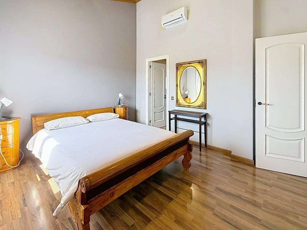 5 sypialnia Willa na sprzedaż w Cubelles z basenem - 699 000 € (Ref: 9880780)