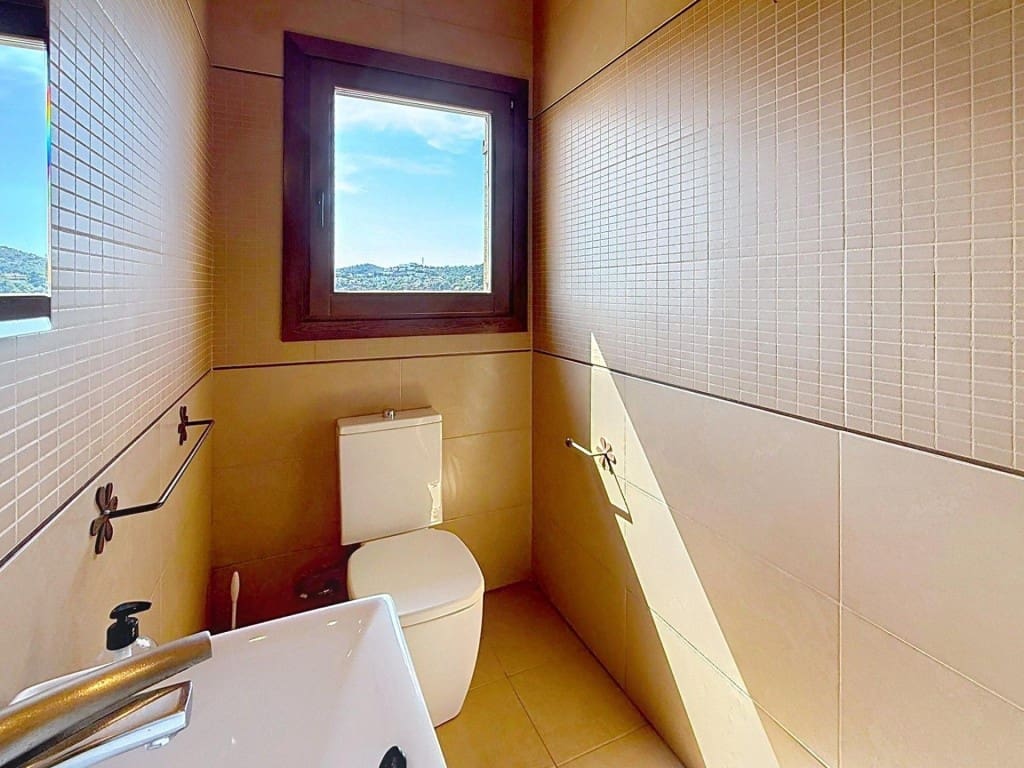 5 sypialnia Willa na sprzedaż w Cubelles z basenem - 699 000 € (Ref: 9880780)