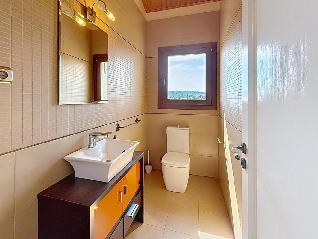 5 sypialnia Willa na sprzedaż w Cubelles z basenem - 699 000 € (Ref: 9880780)